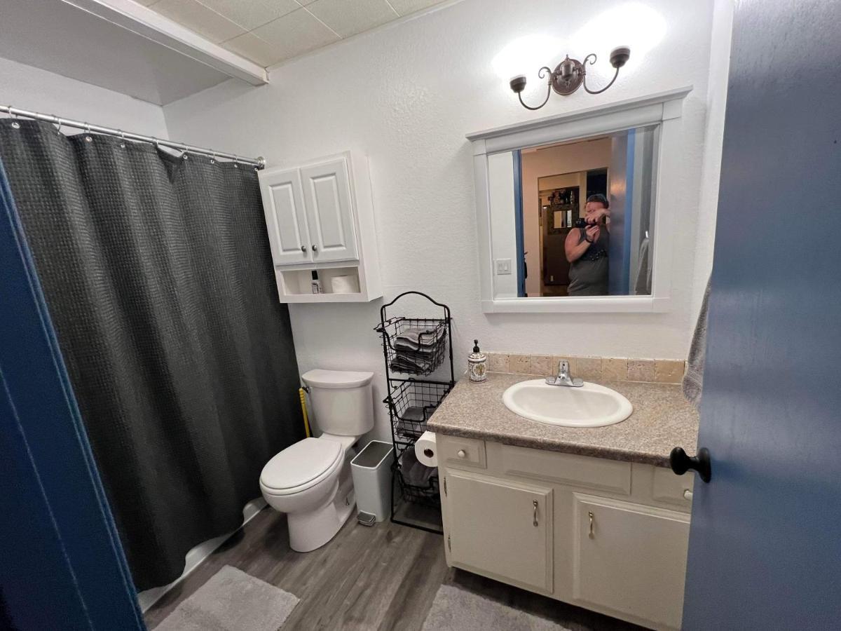 Rustic Girdwood Condo Luaran gambar